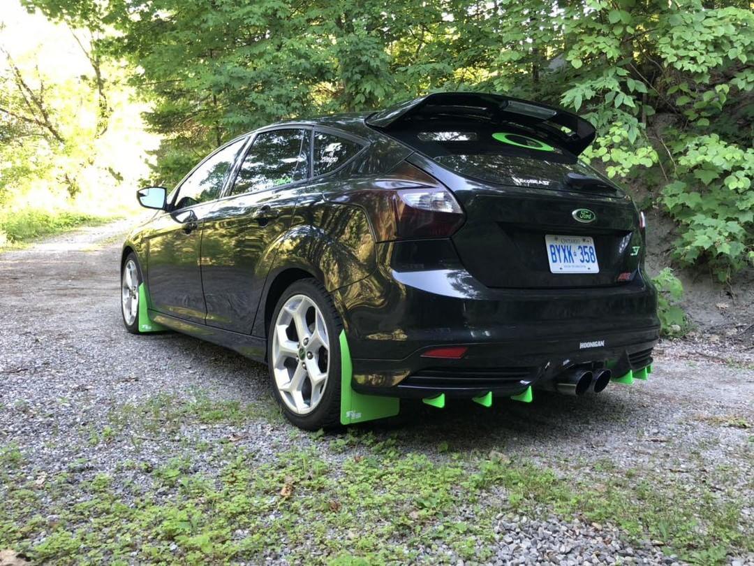 2013-2017 Ford Focus ST - "AGGRESSION" Appearance Package | Velossa Tech Design