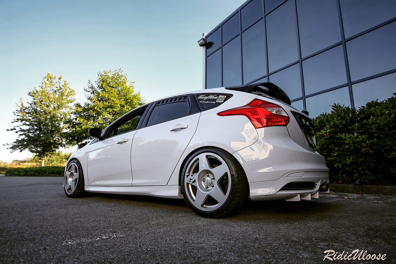 2013-2018 Ford Focus ST 6-Pack Rear Diffuser Fins | Velossa Tech Design